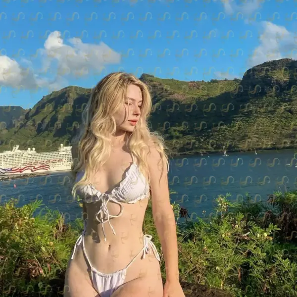Mia